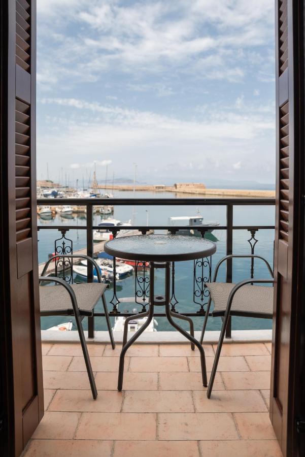 Destino Home Overlooking The Venetian Port Of Chania 干尼亞 外观 照片