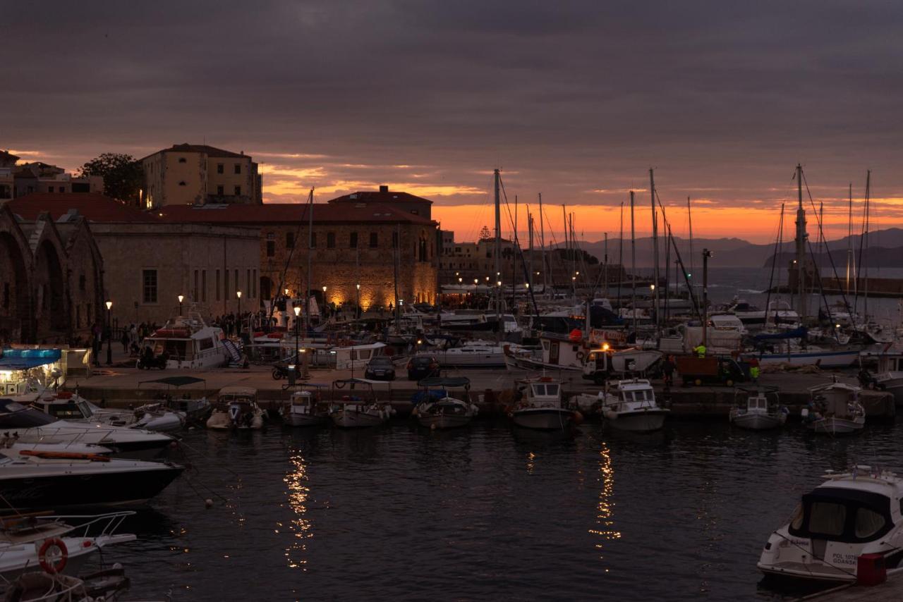 Destino Home Overlooking The Venetian Port Of Chania 干尼亞 外观 照片